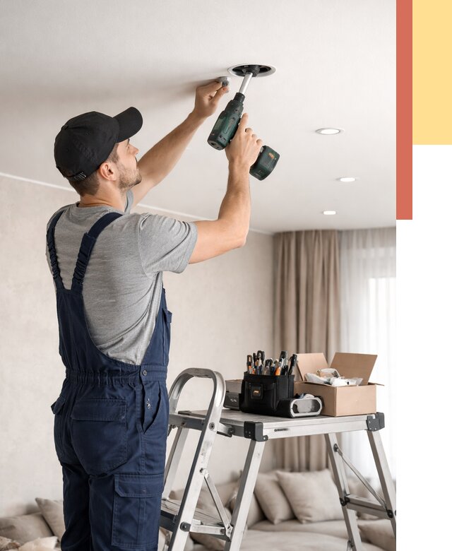 Установка и монтаж точечных светильников в натяжной потолок в Аксае от 1828 руб. | ОТДЕЛОЧНИК-Акс